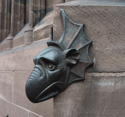 Dragon triste Cathédrale de Strasbourg